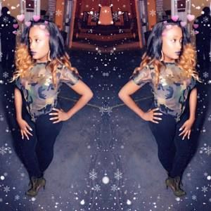 Meet your Posher, Aleisha